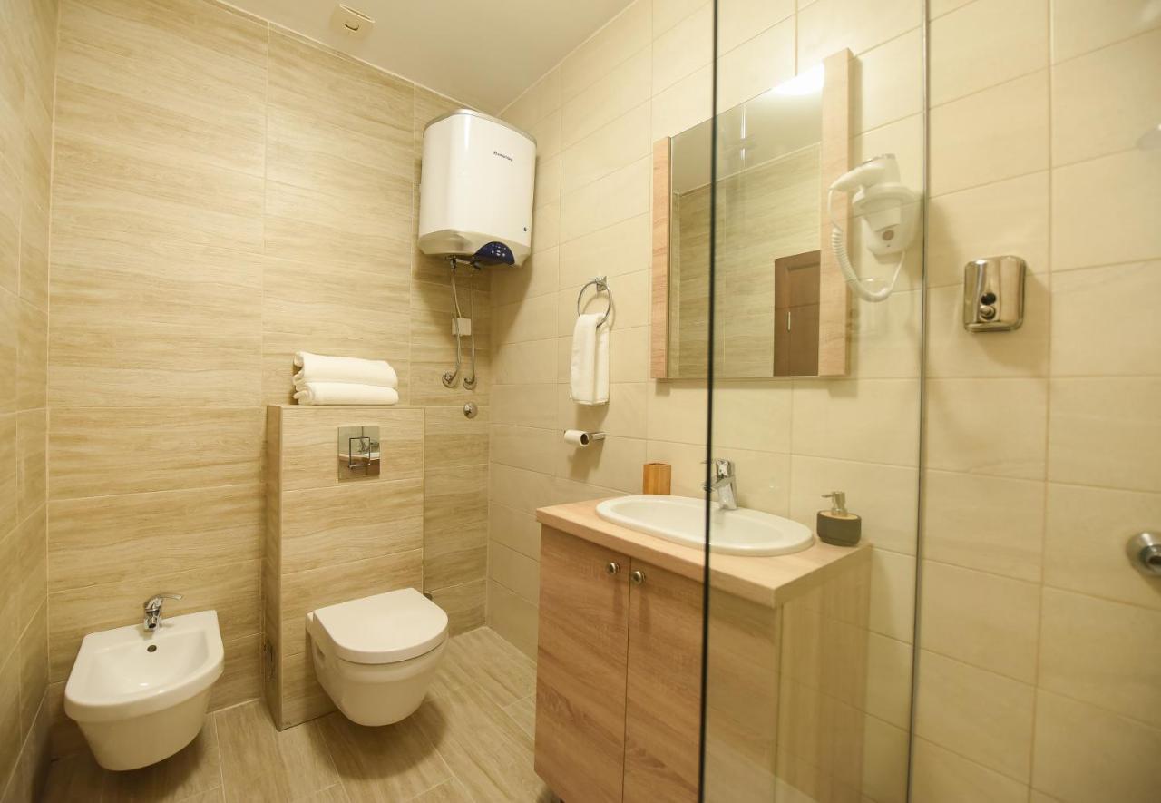 Korzo Apartmani Podgorica Exterior foto