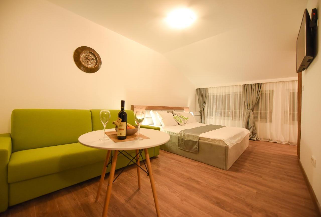 Korzo Apartmani Podgorica Exterior foto